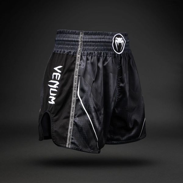【TMMA】Venum Stealth 泰拳褲 -黑/白- 06272-108 #泰褲 #道褲 #格鬥裝備 #TMMA #台北格鬥運動館 #格鬥用品 #拳擊 #拳擊有氧 #踢拳 #踢拳擊 #泰拳 #散打 #MMA #格鬥 #格鬥周邊 #泰拳褲 #格鬥褲 #運動褲 #格鬥短褲 #短褲  #VENUM