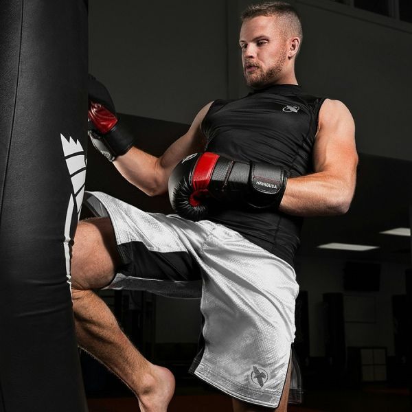 【TMMA】HAYABUSA Hexagon 專業格鬥短褲-白-FS02-W #泰褲 #道褲 #格鬥裝備 #TMMA #台北格鬥運動館 #格鬥用品 #拳擊 #拳擊有氧 #踢拳 #踢拳擊 #泰拳 #散打 #MMA #格鬥 #格鬥周邊 #泰拳褲 #格鬥褲 #運動褲 #格鬥短褲 #短褲 #MMA褲 #HAYABUSA