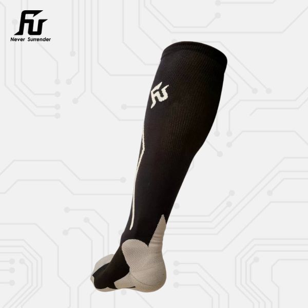 【TMMA】FUEGO 加壓拳擊長襪 - 黑/灰 - FUE SOC #拳套 #拳擊手套 #格鬥裝備 #格鬥用品 #拳擊 #拳擊有氧 #踢拳 #踢拳擊 #泰拳 #散打 #MMA #格鬥 #沙包拳套 #沙包 #練習拳套 #練習拳套 #手綁帶