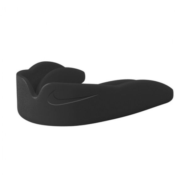 【TMMA】NIKE 拳擊 泰拳 散打 跆拳道 運動護齒套- 黑 - N1000921095OS #訓練護齒 #訓練牙墊 #格鬥裝備 #TMMA #台北格鬥運動館 #格鬥用品 #拳擊 #拳擊有氧 #踢拳 #踢拳擊 #泰拳 #散打 #MMA #格鬥 #初階訓練護齒 #初階訓練牙墊 #入門訓練護齒 #入門訓練牙墊 #比賽護齒 #比賽牙墊 #護齒 #牙墊 #護齒盒 #牙墊盒 #牙套 #入門訓練牙套 #比賽牙套 #訓練牙套 #NIKE