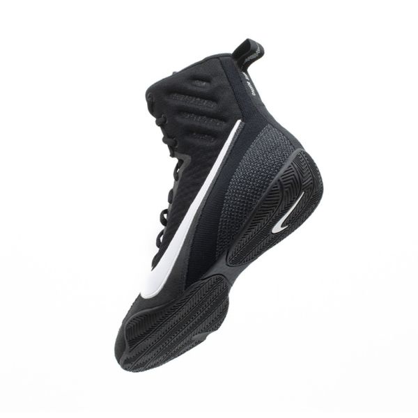 【TMMA】NIKE MACHOMAI系列 3代 中筒拳擊鞋 - 黑/白 - HF7333-001 #拳擊鞋 #格鬥裝備 #TMMA #台北格鬥運動館 #格鬥用品 #拳擊 #拳擊有氧 #踢拳 #踢拳擊 #泰拳 #散打 #MMA #格鬥 #比賽拳擊鞋 #入門拳擊鞋 #初階拳擊鞋 #NIKE