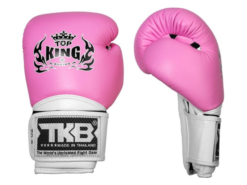 【TMMA】TOP KING 三色系列 真皮拳套 拳擊 泰拳- 粉/白/白 - TK BG TC #拳套 #拳擊手套 #TMMA #台北格鬥運動館 #格鬥裝備 #格鬥用品 #拳擊 #拳擊有氧 #踢拳 #踢拳擊 #泰拳 #散打 #MMA #格鬥 #沙包拳套 #練習拳套 #比賽拳套 #初階拳套 #入門拳套 #專業拳套 #TOP KING
