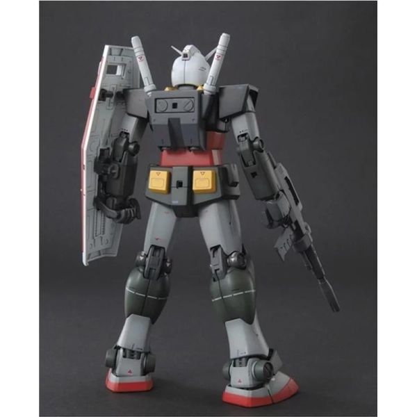 MG 1/100 G裝甲戰機 擬真型配色 BANDAI 組裝模型 