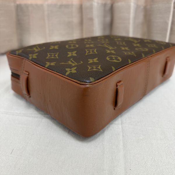 Louis Vuitton 紅皮方型手拿包 