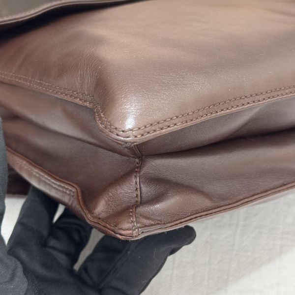 Chanel 全皮單肩斜背包 