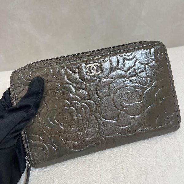 CHANEL 山茶花系列 長夾卡夾 