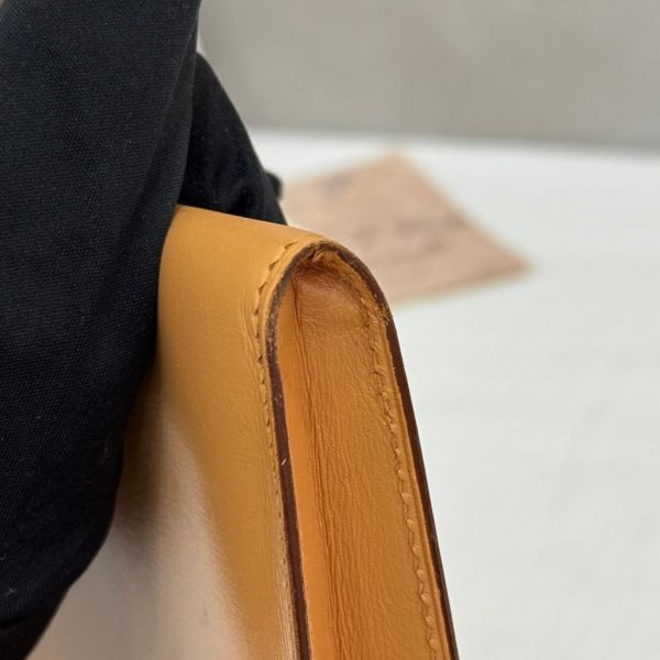 Hermès 駝色手拿包 