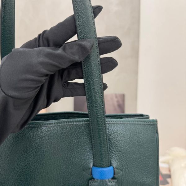 Hermès 墨綠山羊皮肩背包 
