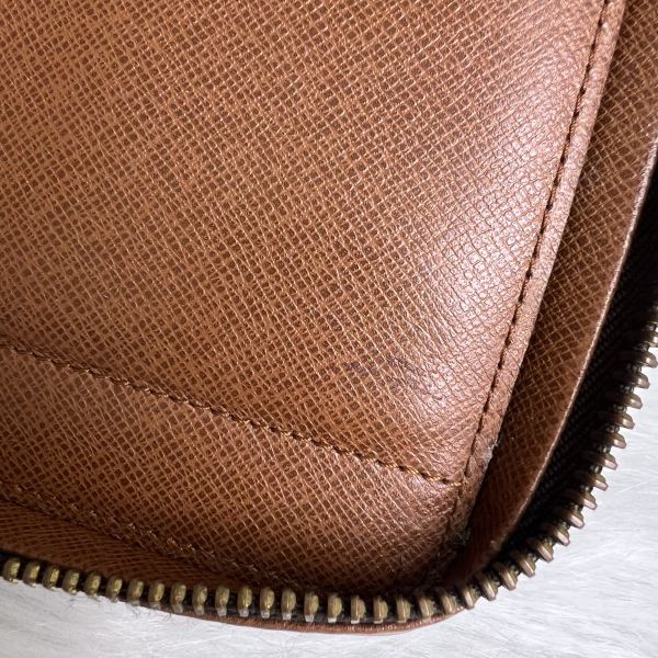 Louis Vuitton 經典手拿包 