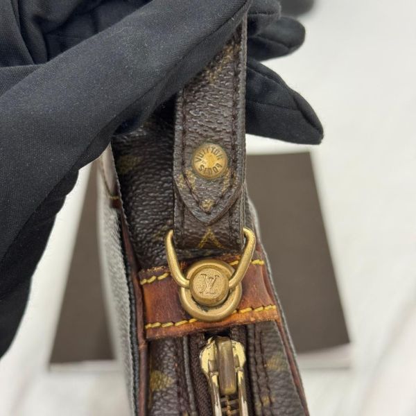 Louis Vuitton Monogram Marly Dragonne GM 手拿包 