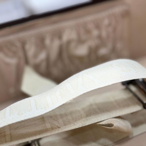 Louis Vuitton 經典旅行硬箱 