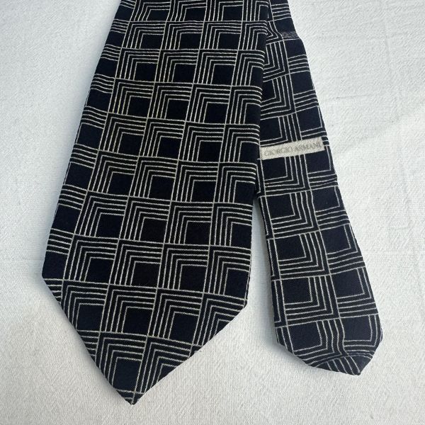 Armani 黑色摩登方格紳士領帶 領結 絲綢（中古） 