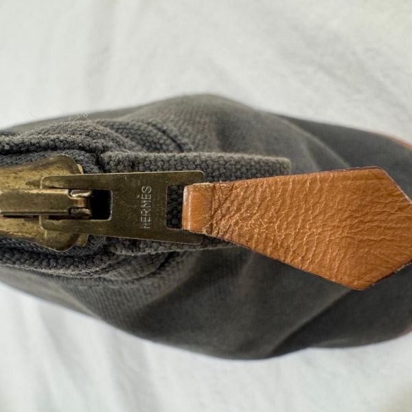 Hermès 帆布化妝品袋 