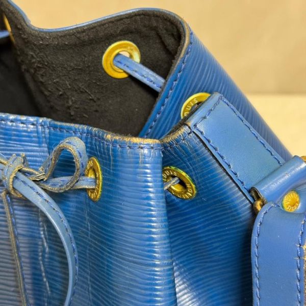 Louis Vuitton水波紋水桶包 