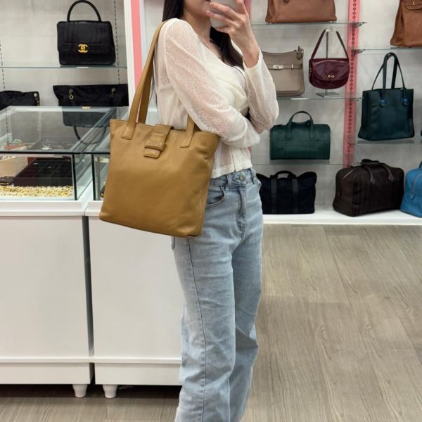 Chanel 全皮托特包 