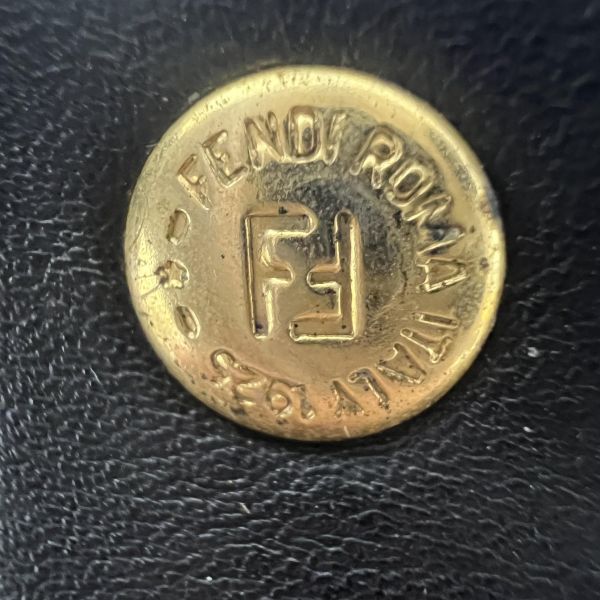 Fendi 經典 Pecan旅行包 