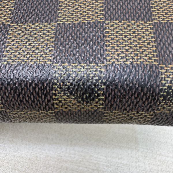 Louis Vuitton 棋盤格拉鏈零錢包兩折短夾 