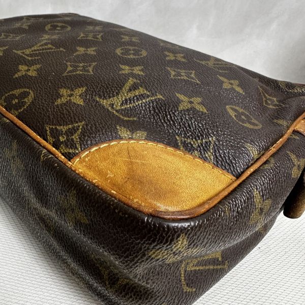 Louis Vuitton 經典手拿包 