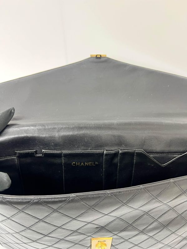 Chanel 菱格紋公事包 