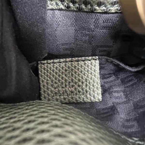 Gucci皮革迷你水桶包 