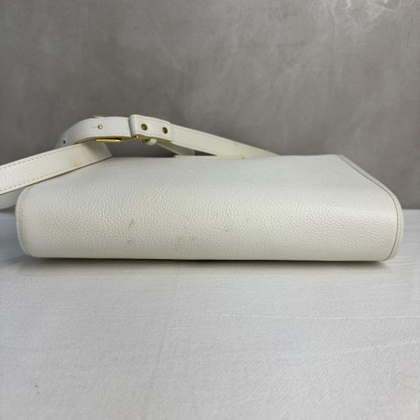 Saint Laurent (YSL) 復古白色皮革肩背包 腋下包 