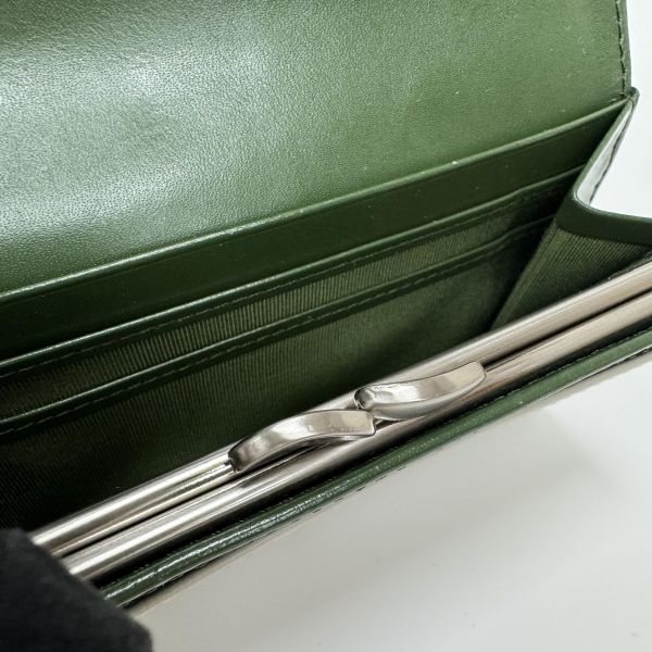 Agnes b. 淺綠 綠邊短款錢包 