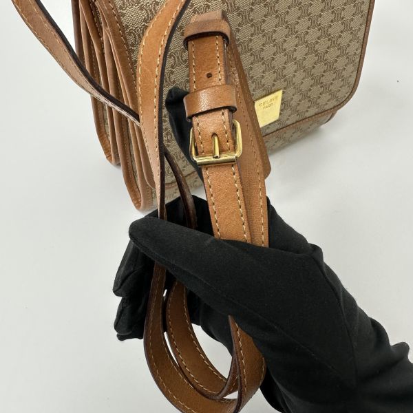 Celine 賽琳 老花帆布郵差包 