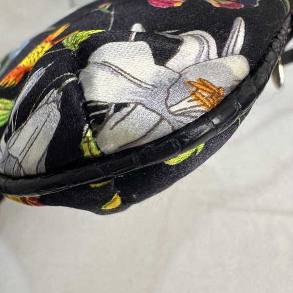 Gucci Flora Pochette Mini 中古蜥蜴皮緞面花卉琉璃小蜜蜂麻將包 