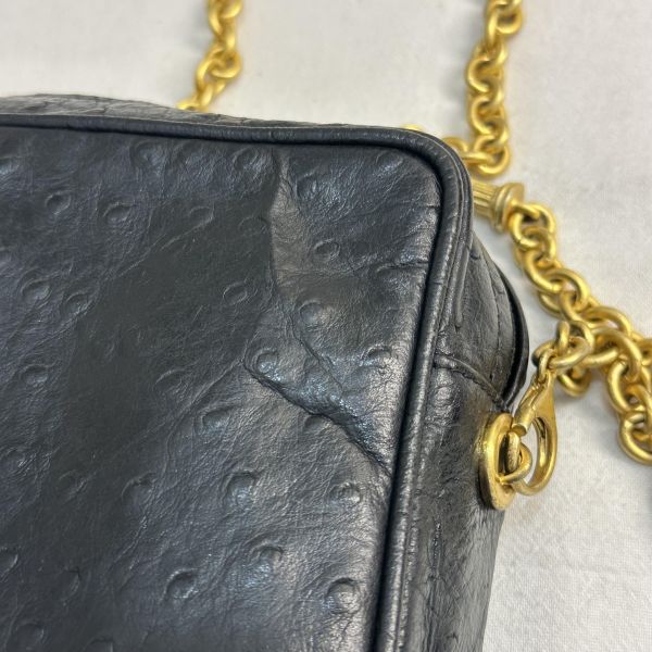 Fendi復古黑色鴕鳥皮相機包 