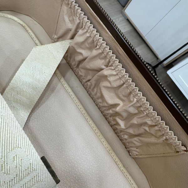 Louis Vuitton 經典旅行硬箱 