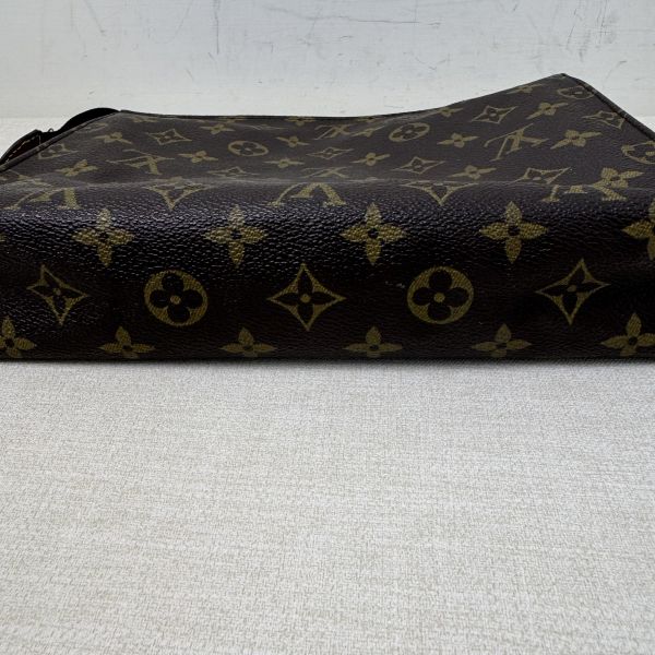 LV 白皮 老花洗漱包 