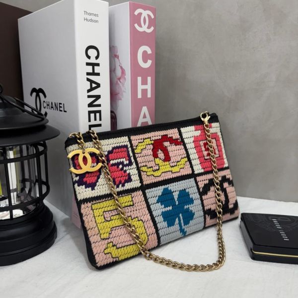 Chanel 小號毛線鏈包 