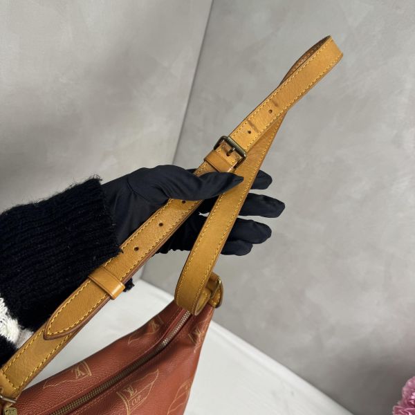 LV 1995美洲杯帆船賽限量斜挎包 