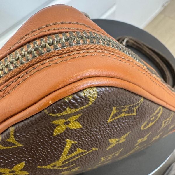 Louis Vuitton 紅皮老花方形斜背包 