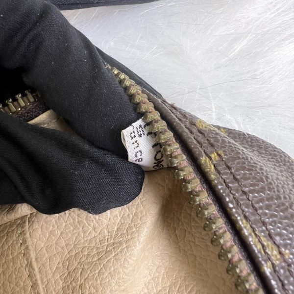 Louis Vuitton 經典手拿包 