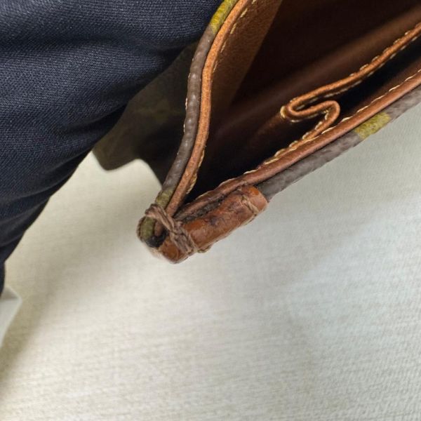 Louis Vuitton 老花紅皮手拿包 