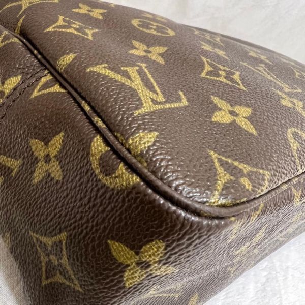 Lv 經典老花款化妝包 