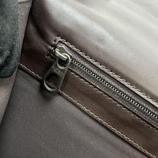 Bottega Veneta經典皮革公事包* 