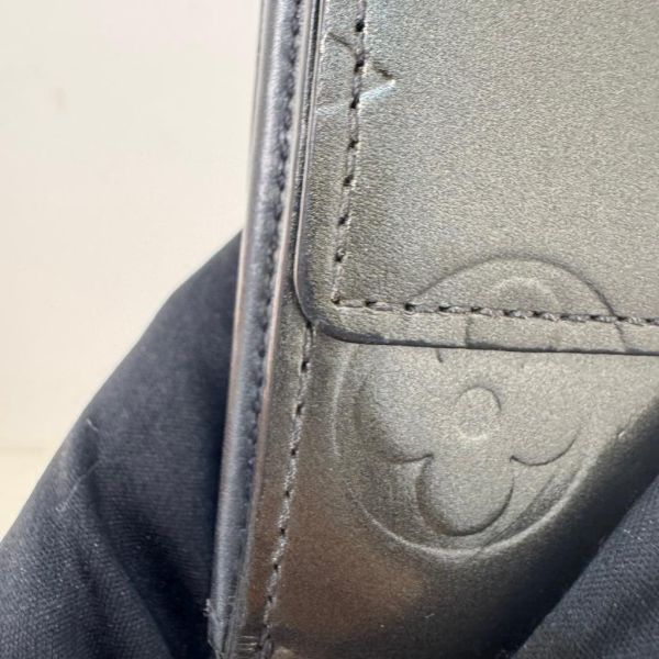 Louis Vuitton 漆皮黑灰壓紋短夾 