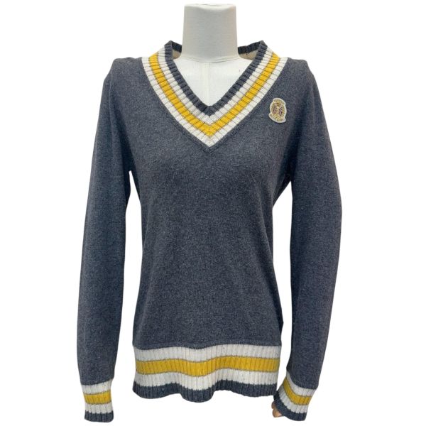 Burberry 學院風V領針織衫 