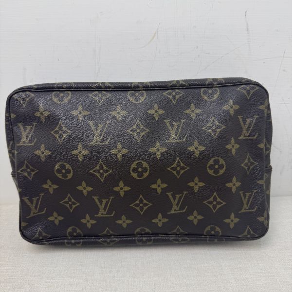 LV 老花手拿洗漱包 
