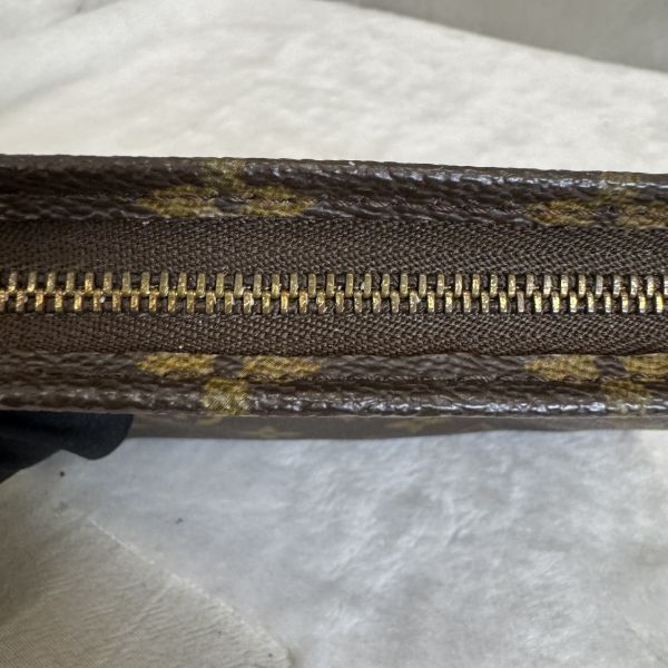 Louis Vuitton 老花 小號洗漱手拿包 