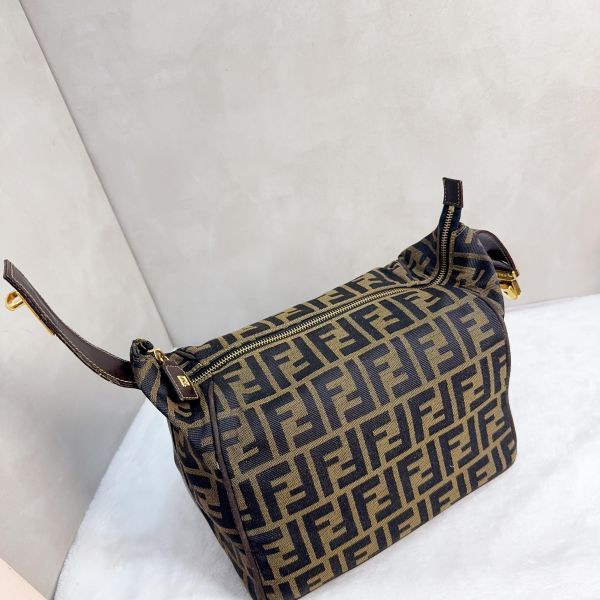 Fendi 經典雙F老花緹花大號帆布飯盒包 