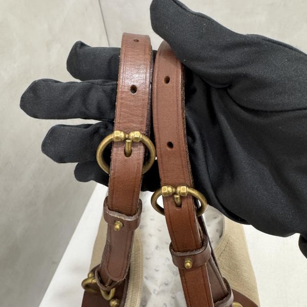 BOTTEGA VENETA 帆布金釦手腕袋卡其 