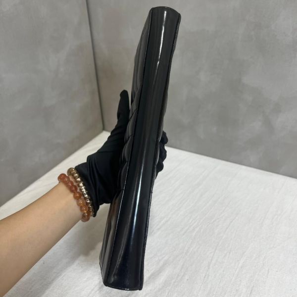 Chanel 黑色長方肩背包 