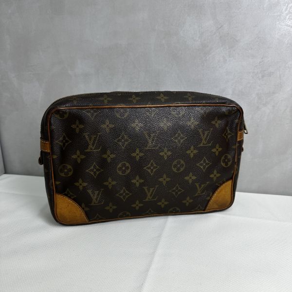 Louis Vuitton 經典手拿包 