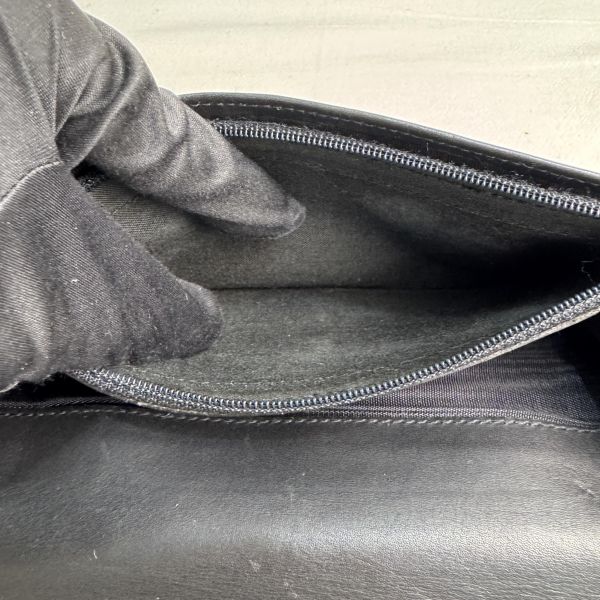 Ferragamo  Gancini Icona 系列長夾 