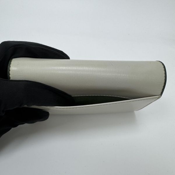 Agnes b. 淺綠 綠邊短款錢包 