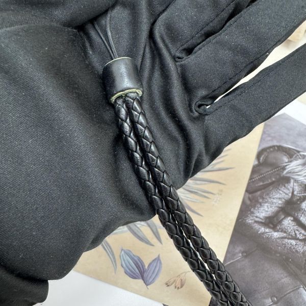 Bottega Veneta 黑色編織掛繩 