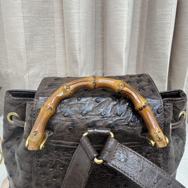 Gucci鴕鳥皮竹節雙肩包 